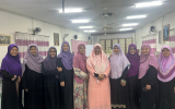Ustazah Bersama AJK