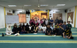 Pelajar Bergambar Bersama Penceramah